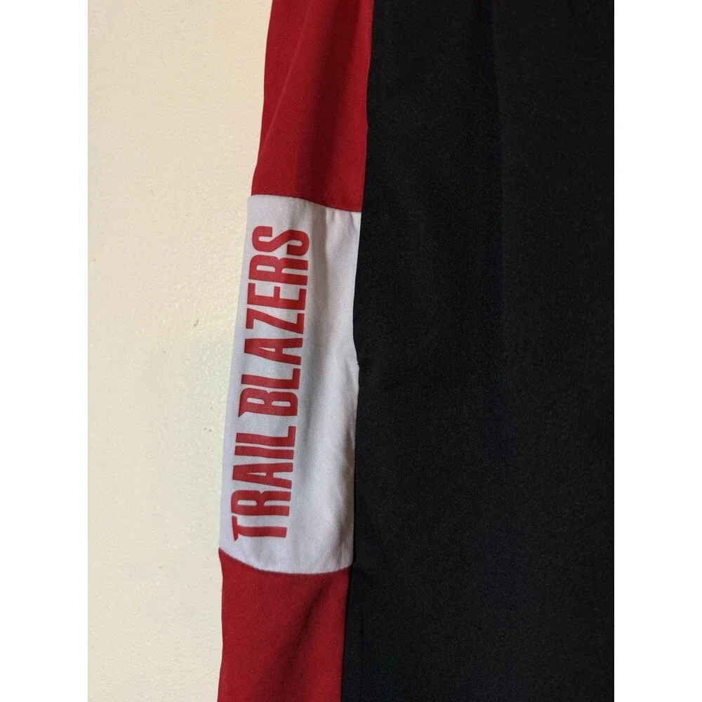 NBA Portland Trail Blazers Men's Basketball Shorts - Size Medium